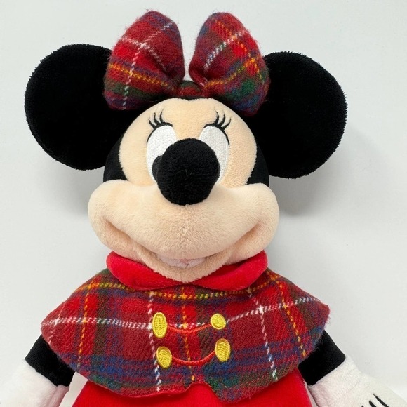 Disney Collection Holiday Minnie Mouse Plaid Cape and Bow 2015 Collectible Plush - Picture 5 of 15
